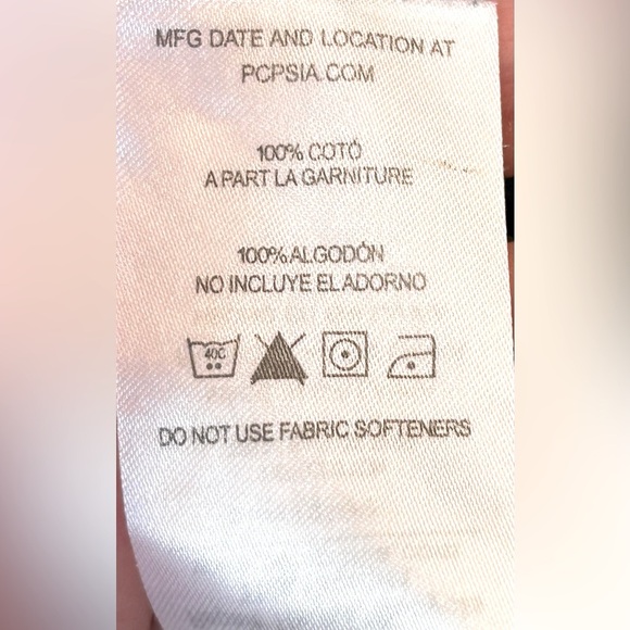 Patagonia 1/4 Zip Pullover Fleece Sweatshirt in Cream with Navy Trim, Size Large - Picture 11 of 13